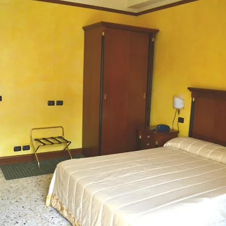 Plaza Hotel