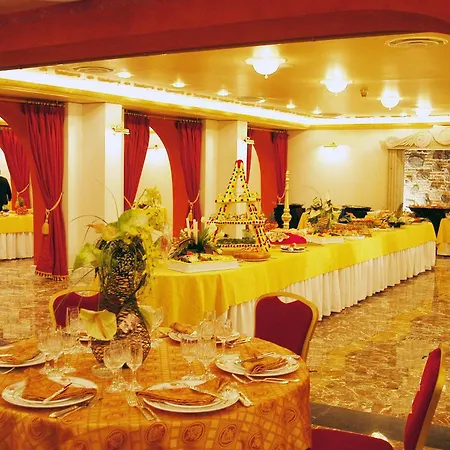 Hotel Plaza