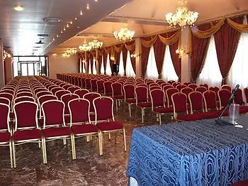 Plaza Hotel 3*