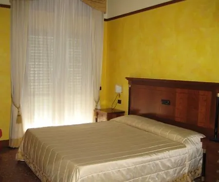 Plaza 3* Villa San Giovanni